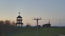 Troják, Maruška - Meteostanice