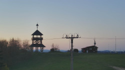 Troják, Maruška - Meteostanice