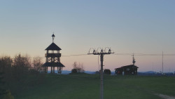 Troják, Maruška - Meteostanice