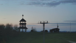 Troják, Maruška - Meteostanice