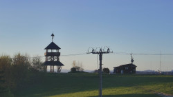 Troják, Maruška - Meteostanice