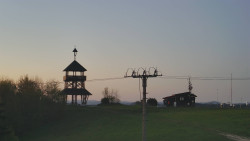 Troják, Maruška - Meteostanice