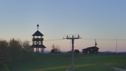 Troják, Maruška - Meteostanice
