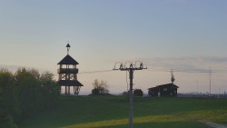 Troják, Maruška - Meteostanice