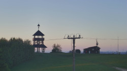 Troják, Maruška - Meteostanice