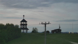 Troják, Maruška - Meteostanice