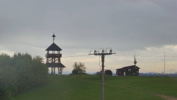Troják, Maruška - Meteostanice