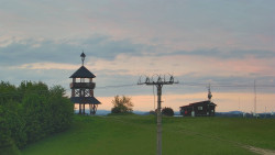 Troják, Maruška - Meteostanice