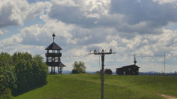 Troják, Maruška - Meteostanice