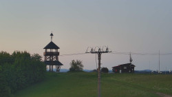 Troják, Maruška - Meteostanice