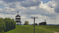 Troják, Maruška - Meteostanice