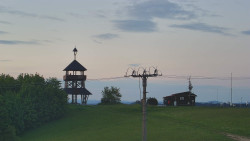 Troják, Maruška - Meteostanice