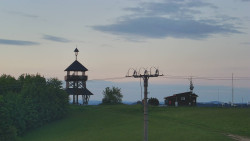 Troják, Maruška - Meteostanice