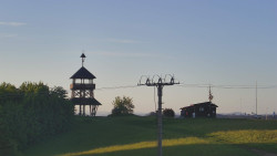 Troják, Maruška - Meteostanice