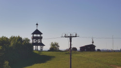 Troják, Maruška - Meteostanice