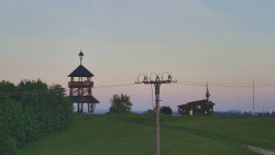 Troják, Maruška - Meteostanice