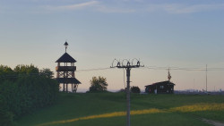 Troják, Maruška - Meteostanice