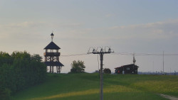 Troják, Maruška - Meteostanice
