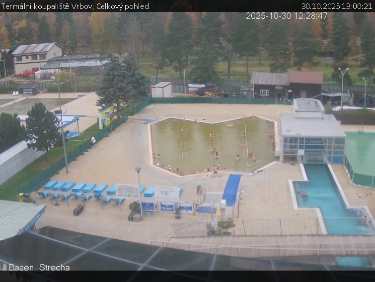 Termální koupaliště Vrbov - Celkový pohled - 30.10.2025 v 13:00 Termální koupaliště Vrbov - Celkový pohled - 30.10.2025 v 13:00