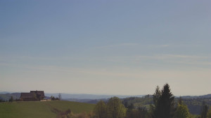 Skiareál Troják - Troják, Maruška - parkoviště - 26.4.2025 v 16:03 Skiareál Troják - Troják, Maruška - parkoviště - 26.4.2025 v 16:03