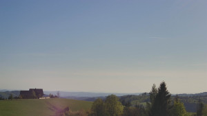 Skiareál Troják - Troják, Maruška - parkoviště - 26.4.2025 v 17:03 Skiareál Troják - Troják, Maruška - parkoviště - 26.4.2025 v 17:03