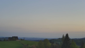 Skiareál Troják - Troják, Maruška - parkoviště - 26.4.2025 v 20:03 Skiareál Troják - Troják, Maruška - parkoviště - 26.4.2025 v 20:03