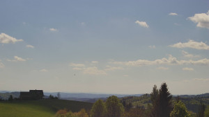 Skiareál Troják - Troják, Maruška - parkoviště - 1.5.2025 v 14:03 Skiareál Troják - Troják, Maruška - parkoviště - 1.5.2025 v 14:03