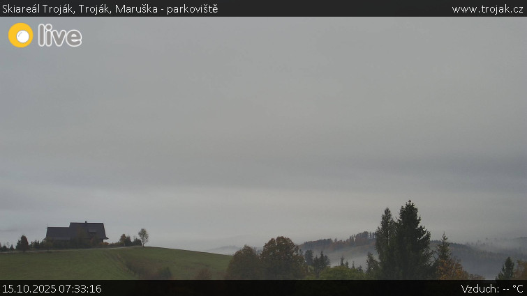 Skiareál Troják - Troják, Maruška - parkoviště - 15.10.2025 v 07:33 Skiareál Troják - Troják, Maruška - parkoviště - 15.10.2025 v 07:33