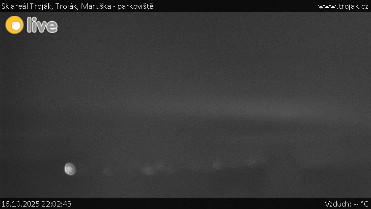 Skiareál Troják - Troják, Maruška - parkoviště - 16.10.2025 v 22:02 Skiareál Troják - Troják, Maruška - parkoviště - 16.10.2025 v 22:02