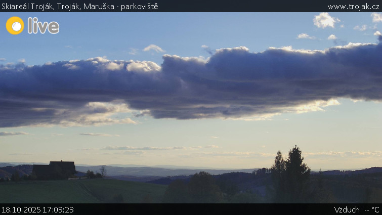 Skiareál Troják - Troják, Maruška - parkoviště - 18.10.2025 v 17:03 Skiareál Troják - Troják, Maruška - parkoviště - 18.10.2025 v 17:03