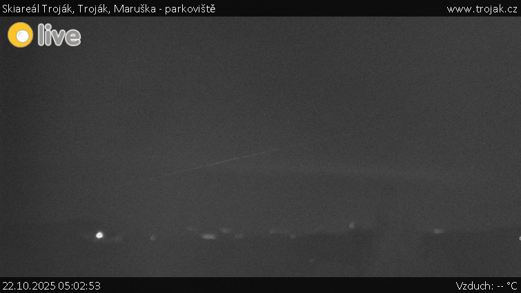 Skiareál Troják - Troják, Maruška - parkoviště - 22.10.2025 v 05:02 Skiareál Troják - Troják, Maruška - parkoviště - 22.10.2025 v 05:02