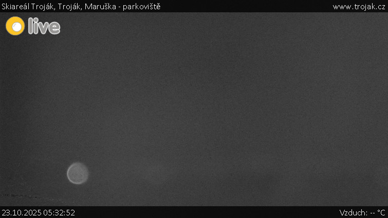 Skiareál Troják - Troják, Maruška - parkoviště - 23.10.2025 v 05:32 Skiareál Troják - Troják, Maruška - parkoviště - 23.10.2025 v 05:32