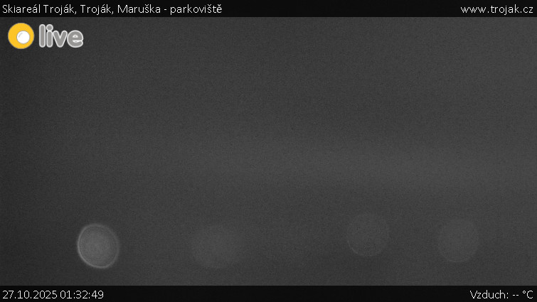 Skiareál Troják - Troják, Maruška - parkoviště - 27.10.2025 v 01:32 Skiareál Troják - Troják, Maruška - parkoviště - 27.10.2025 v 01:32