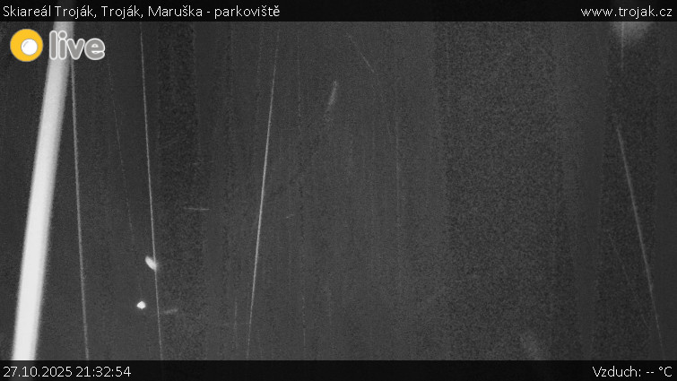 Skiareál Troják - Troják, Maruška - parkoviště - 27.10.2025 v 21:32 Skiareál Troják - Troják, Maruška - parkoviště - 27.10.2025 v 21:32