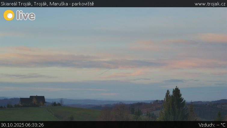 Skiareál Troják - Troják, Maruška - parkoviště - 30.10.2025 v 06:33 Skiareál Troják - Troják, Maruška - parkoviště - 30.10.2025 v 06:33