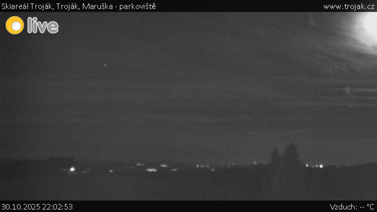 Skiareál Troják - Troják, Maruška - parkoviště - 30.10.2025 v 22:02 Skiareál Troják - Troják, Maruška - parkoviště - 30.10.2025 v 22:02