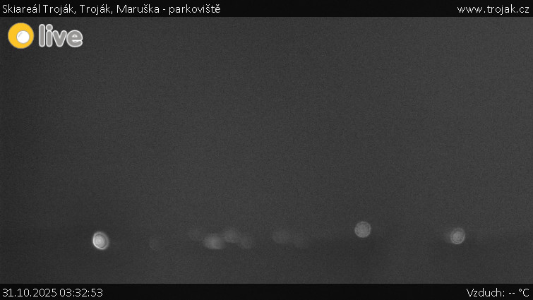 Skiareál Troják - Troják, Maruška - parkoviště - 31.10.2025 v 03:32 Skiareál Troják - Troják, Maruška - parkoviště - 31.10.2025 v 03:32