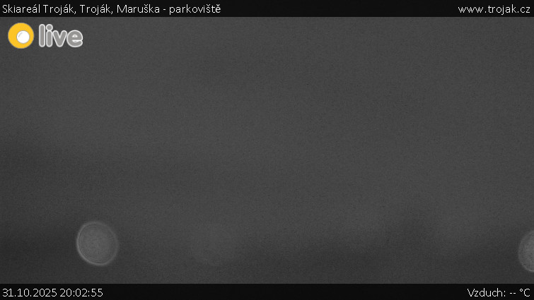 Skiareál Troják - Troják, Maruška - parkoviště - 31.10.2025 v 20:02 Skiareál Troják - Troják, Maruška - parkoviště - 31.10.2025 v 20:02