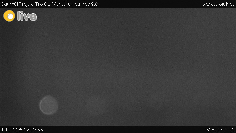 Skiareál Troják - Troják, Maruška - parkoviště - 1.11.2025 v 02:32 Skiareál Troják - Troják, Maruška - parkoviště - 1.11.2025 v 02:32