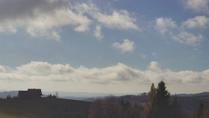 Skiareál Troják - Troják, Maruška - parkoviště - 4.11.2025 v 11:33 Skiareál Troják - Troják, Maruška - parkoviště - 4.11.2025 v 11:33