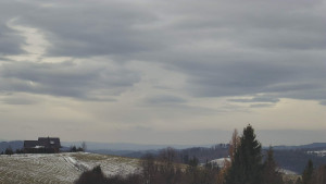 Skiareál Troják - Troják, Maruška - parkoviště - 3.12.2025 v 10:03 Skiareál Troják - Troják, Maruška - parkoviště - 3.12.2025 v 10:03