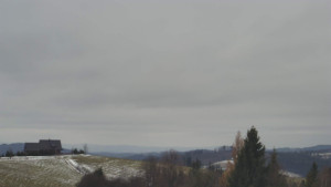 Skiareál Troják - Troják, Maruška - parkoviště - 3.12.2025 v 13:03 Skiareál Troják - Troják, Maruška - parkoviště - 3.12.2025 v 13:03