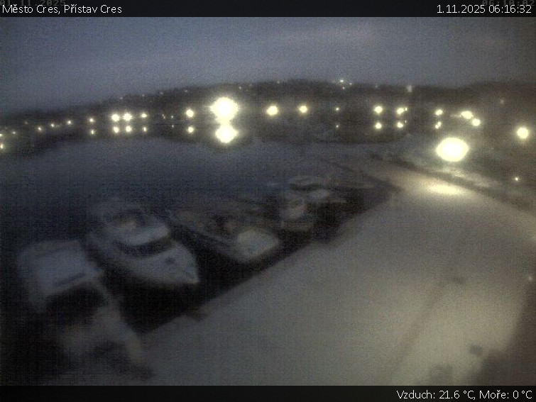 Město Cres - Přístav Cres - 1.11.2025 v 06:16 Město Cres - Přístav Cres - 1.11.2025 v 06:16