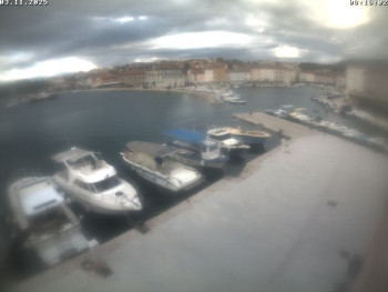 Snímek    3.11.2025 v 08:16