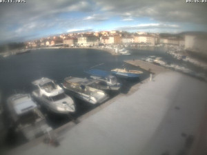 Město Cres - Přístav Cres - 3.11.2025 v 09:46 Město Cres - Přístav Cres - 3.11.2025 v 09:46