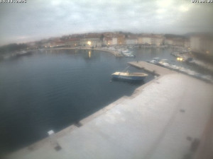 Město Cres - Přístav Cres - 14.11.2025 v 07:01 Město Cres - Přístav Cres - 14.11.2025 v 07:01