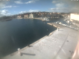 Město Cres - Přístav Cres - 17.11.2025 v 13:31 Město Cres - Přístav Cres - 17.11.2025 v 13:31