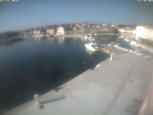 Město Cres - Přístav Cres - 15.12.2025 v 11:46 Město Cres - Přístav Cres - 15.12.2025 v 11:46