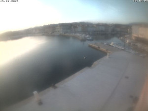 Město Cres - Přístav Cres - 15.12.2025 v 15:16 Město Cres - Přístav Cres - 15.12.2025 v 15:16