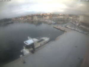 Město Cres - Přístav Cres - 18.12.2025 v 09:31 Město Cres - Přístav Cres - 18.12.2025 v 09:31